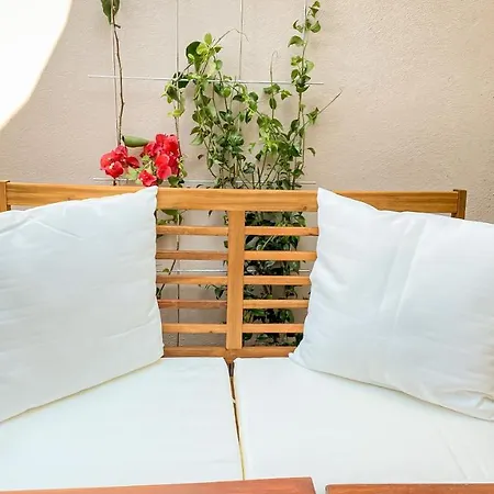 La Rosa Gialla Bio & Бароло