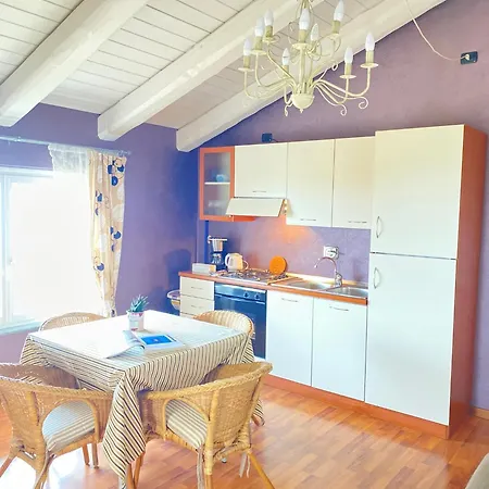 La Rosa Gialla Bio &