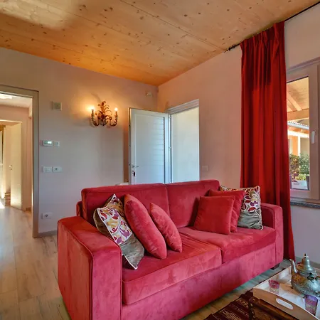 La Rosa Gialla Bio & 乡村民宿 *