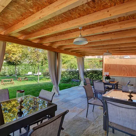 La Rosa Gialla Bio & *