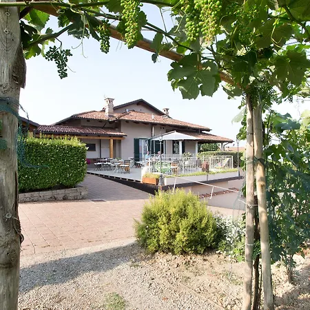 La Rosa Gialla Bio & Barolo