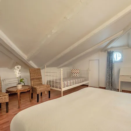 Kır Evi La Rosa Gialla Bio &