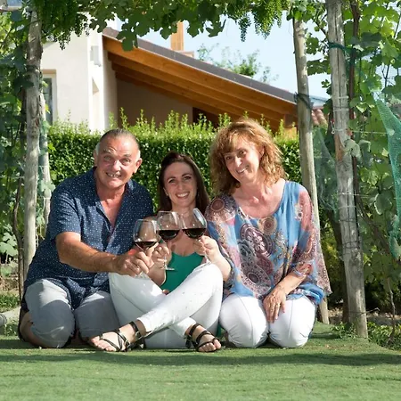 La Rosa Gialla Bio & *